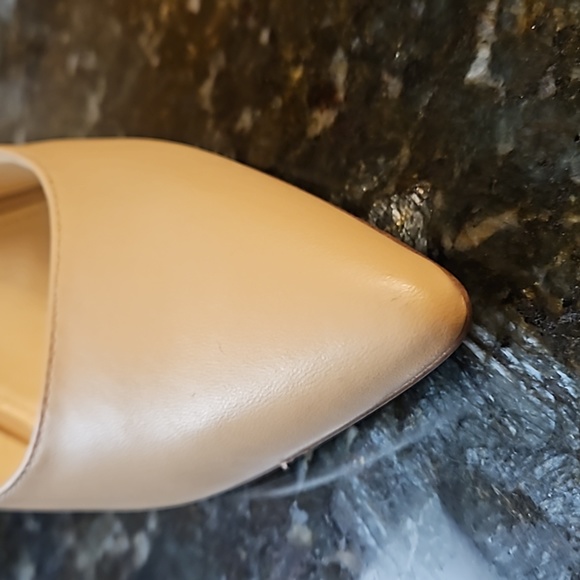 Nine West 4" Tan Heels - Picture 7 of 7